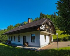 Hotelli Karami Mountainhouse (Tržič, Slovenia)