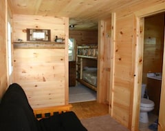 Casa/apartamento entero Merrill Brook Cabins - Cabin 2 (Lincoln, EE. UU.)