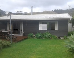 Toàn bộ căn nhà/căn hộ Quiet Sunny Kiwi Bach (Huntly, New Zealand)