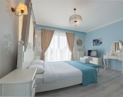 Hotel Room Room (Sapanca, Turkey)