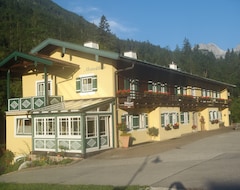Khách sạn Gästehaus Martinsklause (Ramsau, Đức)