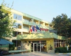 Khách sạn Dorna (Mamaia, Romania)