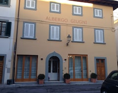 Otel Albergo Giugni (Prato, İtalya)