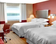 Otel Niagara Riverside Resort; Bw Premier Collection (Niyagara Şelalesi, ABD)