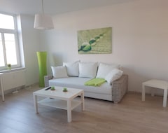 Toàn bộ căn nhà/căn hộ Spacious Apartment For Up To 3 Guests In The Center Of Zwickau (Zwickau, Đức)