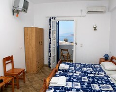 Hotel Anesi (Schinoussa - Chora, Grecia)