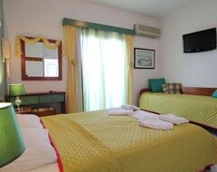 Hotel Dionisis Koutsis Rooms (Laganas, Grčka)