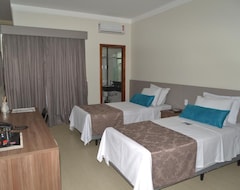 Hotelli Racini Suites Hotel (Boa Esperança, Brasilia)