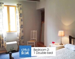 Bed & Breakfast La Villa Bleue (Galan, Pháp)