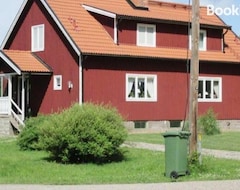 Toàn bộ căn nhà/căn hộ Egen Lagenhet I 2-familjshus Pa Landet. (Tierp, Thụy Điển)