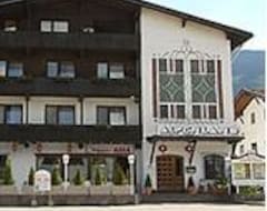 Hotel Alpenland (Wattens, Austria)