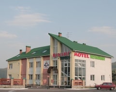 Hotel Viking Karpaty (Stryi, Ucrania)