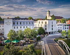 Khách sạn Genusshotel Wenisch (Straubing, Đức)
