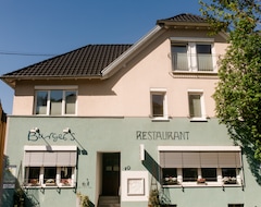 Khách sạn Burgers Hotel (Kippenheim, Đức)