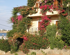Khách sạn Niki Apartments (Makri Gialos, Hy Lạp)
