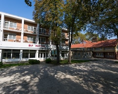 Bf Hotel (Balatonföldvar, Hungary)