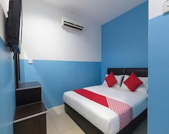 Khách sạn OYO 44072 Mines Cempaka Hotel (Nilai, Malaysia)