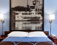 Khách sạn Super 8 By Wyndham Dubuque (Dubuque, Hoa Kỳ)