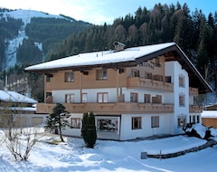 Khách sạn Erlenau (Ellmau, Áo)