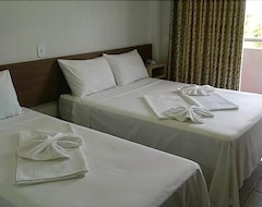 Conforto Plaza Hotel (Capitão Leônidas Marques, Brasil)