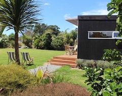 Entire House / Apartment No.23 @ The Beach: Private Stunning Location (Waipu Cove, New Zealand)