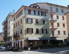 Khách sạn Vittoria (Busalla, Ý)