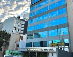 Khách sạn Oro Inn (Lima, Peru)