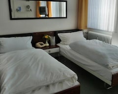 Hotel Haus Roettgen (Köln, Tyskland)