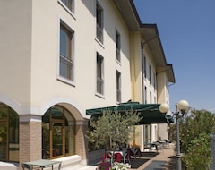 Khách sạn Hotel Scaligero (Sommacampagna, Ý)