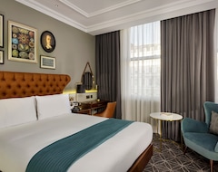 100 Queen's Gate Hotel London, Curio Collection by Hilton (London, United Kingdom)