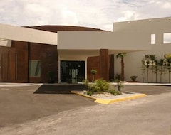Hotelli American Inn Hotel & Suites Delicias (Delicias, Meksiko)