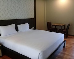 Hotel Aonang Hill @ 11/1 (Ao Nang, Tailandia)