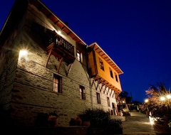 Khách sạn Viraggas Traditional Hotel (Polygyros, Hy Lạp)