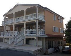 Otel Njegovan (Crikvenica, Hırvatistan)