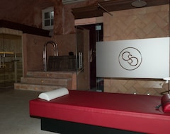 Lejlighedshotel Residence Corte San Carlo (Lazise sul Garda, Italien)