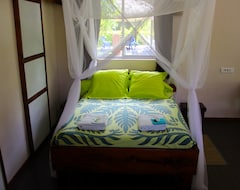 Entire House / Apartment Guest House La Maison Du Voyage (Raiatea, French Polynesia)