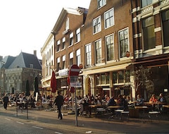 Khách sạn Hotel Carillon (Haarlem, Hà Lan)