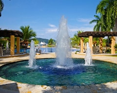 Resort Stay In Costa Rica (Herradura, Costa Rica)