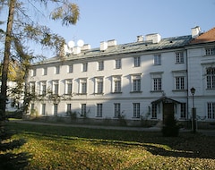 Hotel Dom Zjazdów i Konferencji (Jabłonna, Polonia)