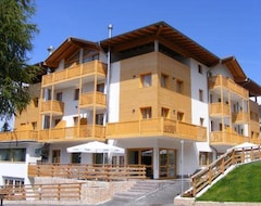 Hotel Alpine Mugon (Trento, Italy)