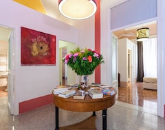 Hotel Visconti Suite (Rome, Italy)