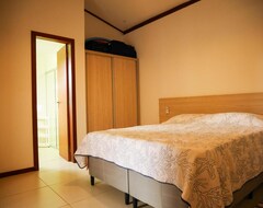 Entire House / Apartment Linda Casa Familiar 02 Quartos Com Piscina (Tibau do Sul, Brazil)