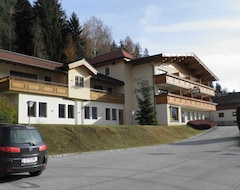 Hotelli Huber-Hochland (Maurach-Eben, Itävalta)