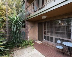 Hele huset/lejligheden Secluded townhouse great for families, couples, small groups in Glenelg North (Adelaide, Australien)