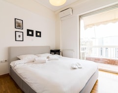 Tüm Ev/Apart Daire Plaka Two-Bedroom Apartment (Atina, Yunanistan)