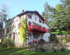 Hotel Chambres D'Hotes - B&B (Cugand, France)