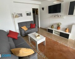 Cijela kuća/apartman Apartamento Centrico Con Vistas Y Cerca De Playa (Puentedeume, Španjolska)