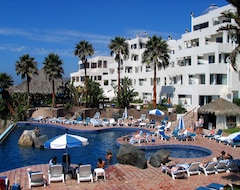 Hotel Las Rocas Resort & Spa (Rosarito, Mexico)