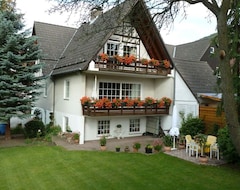 Khách sạn Haus Roswita (Bad Harzburg, Đức)