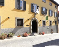 Hotel Antica Dimora Patrizia (Montecarlo, Italy)